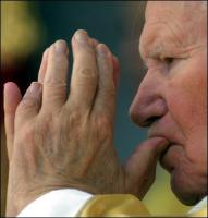 Jean-Paul II - mains jointes